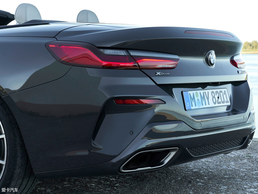 2019R8ϵ M850i xDrive M\b