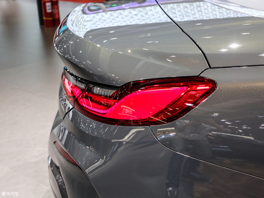 2019R8ϵ 840i I܇ M\b