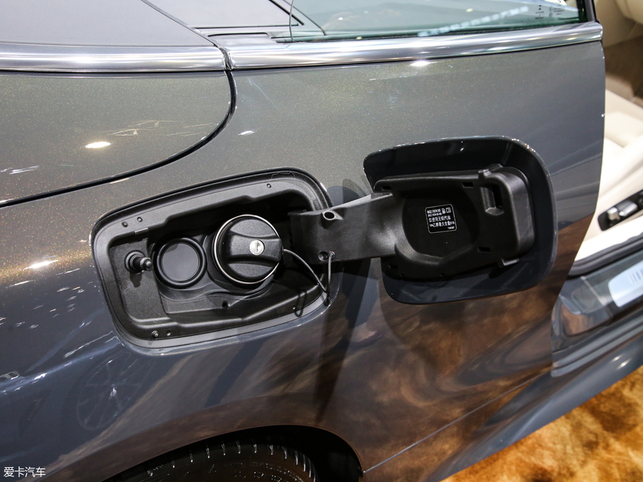 2019R8ϵ 840i I܇ M\b