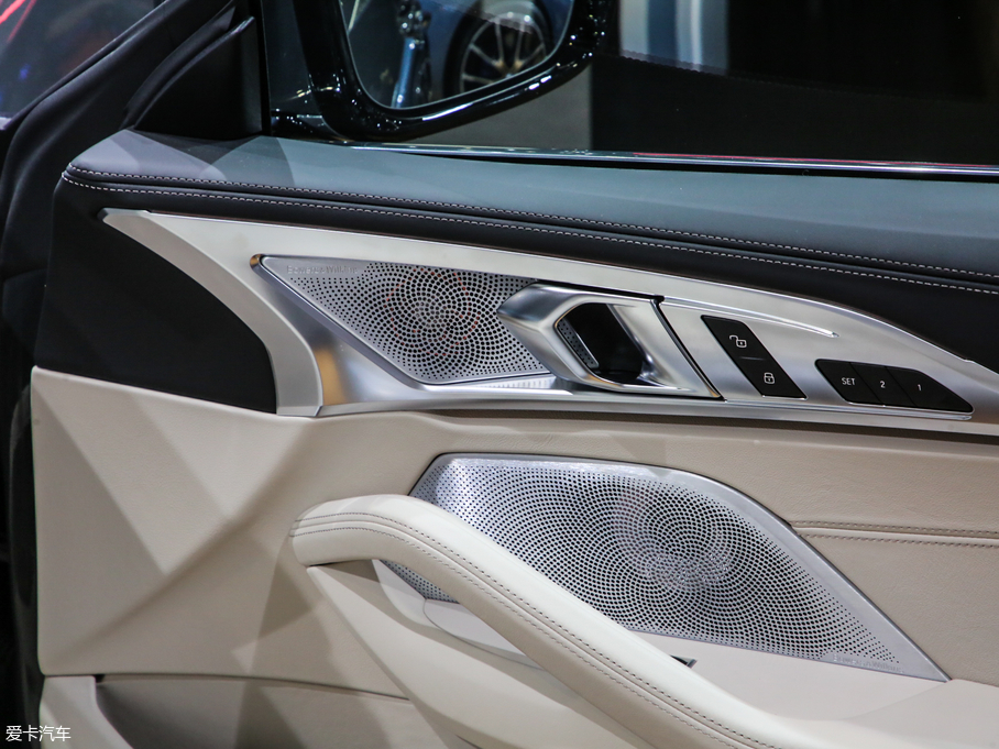 2019R8ϵ 840i I܇(ch) M\(yn)(dng)b