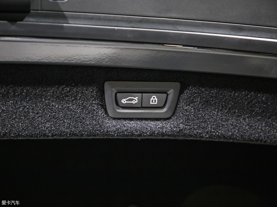 2019R8ϵ 840i I܇ M\b