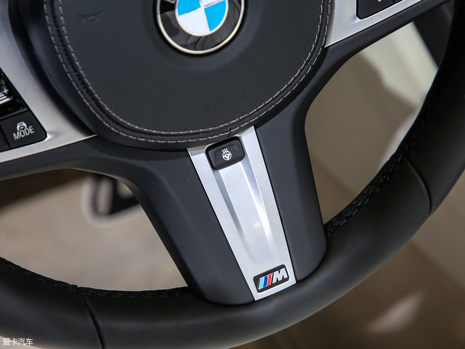 2019R8ϵ 840i I܇ M\b