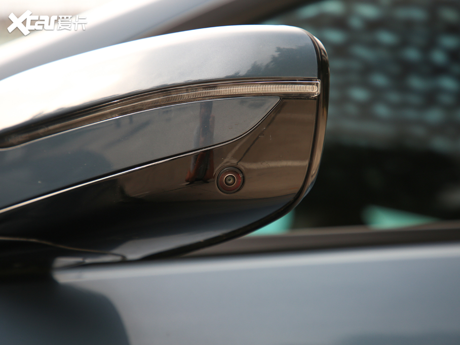 2019R8ϵ 840i pTI܇ M\b