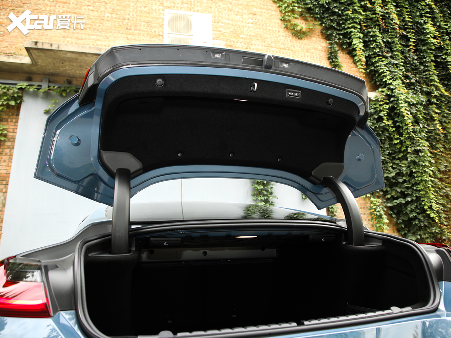 2019R8ϵ 840i pTI܇ M\b