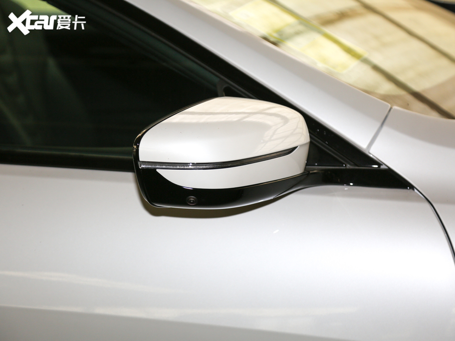 2019R8ϵ 840i pTI܇ װl