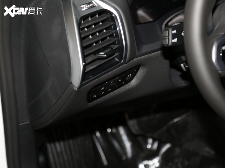 2019R8ϵ 840i pTI܇ װl