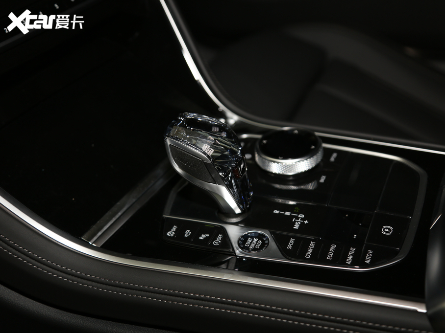 2019R8ϵ 840i pTI܇ װl