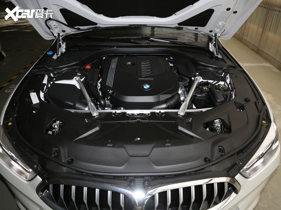 2019R8ϵ 840i pTI܇ װl