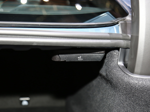 2019840i pTI܇ M\b g