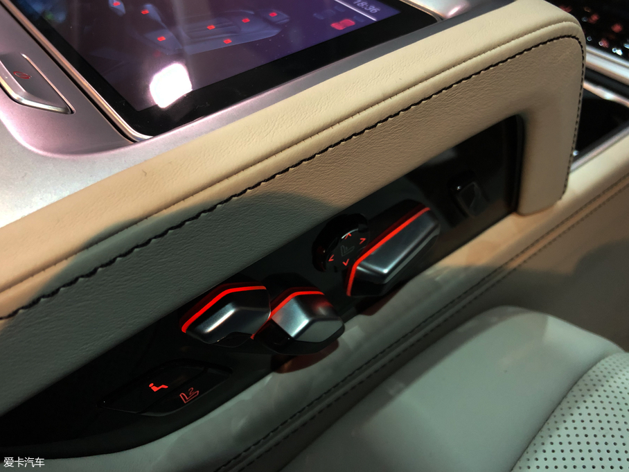 2019R7ϵ M760 xDrive