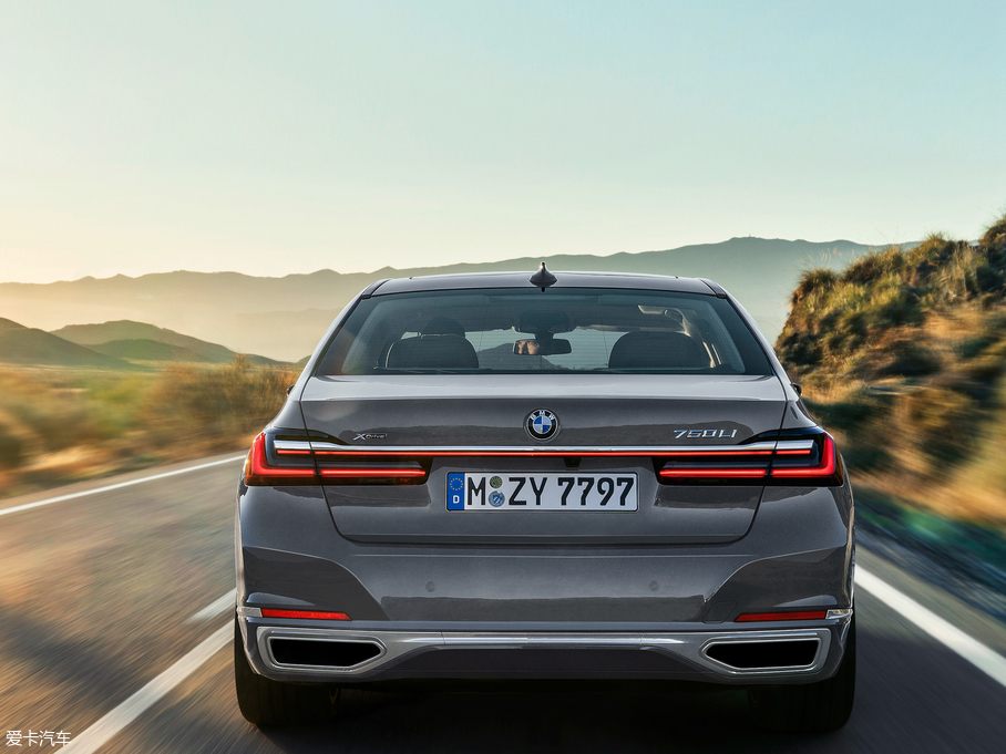 2019R7ϵ 750Li xDrive