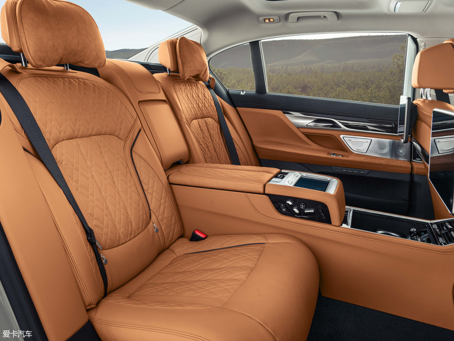 2019R7ϵ 750Li xDrive