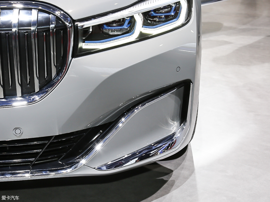 2019R7ϵ 750Li xDrive