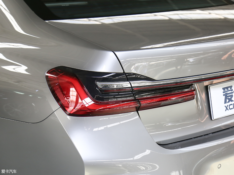 2019R7ϵ 740Li  M\b