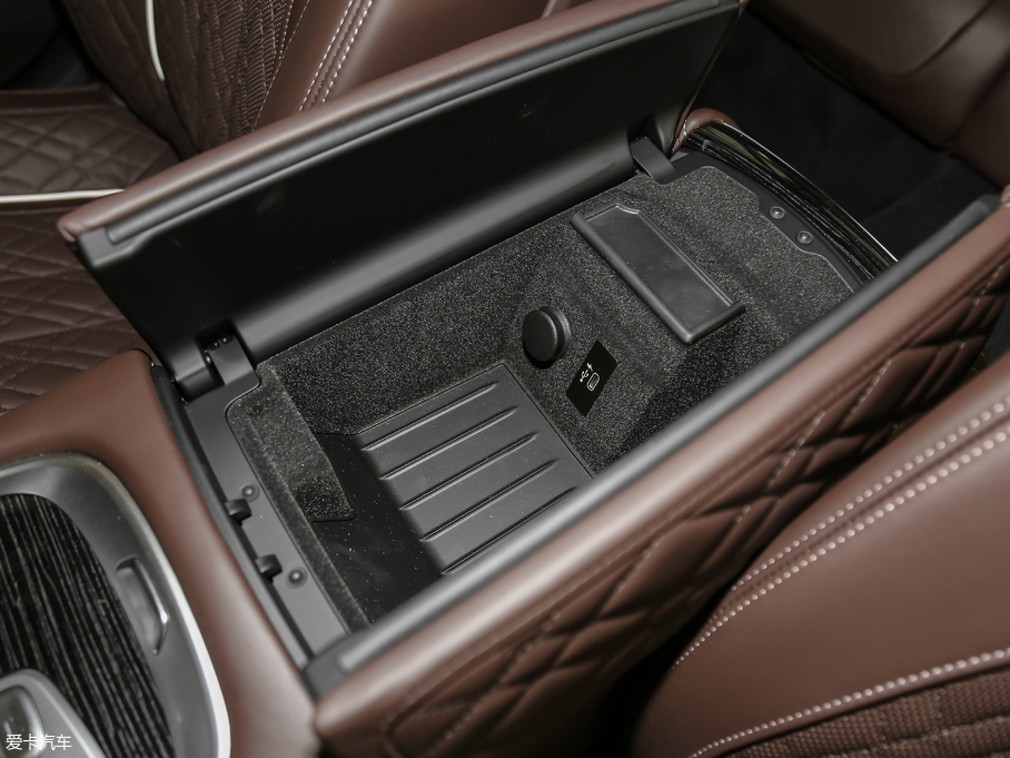 2019R7ϵ 740Li  M\b