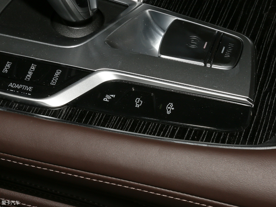 2019R7ϵ 740Li  M\(yn)(dng)b