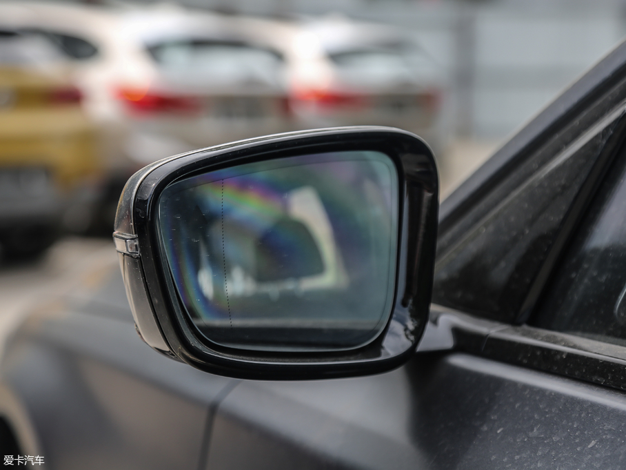 2019R7ϵ M760Li xDrive V12 Ab