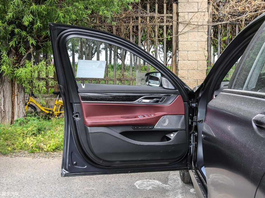 2019R7ϵ M760Li xDrive V12 Ab