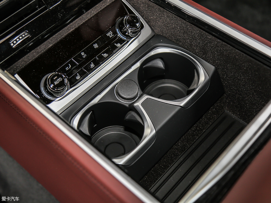 2019R7ϵ M760Li xDrive V12 Ab