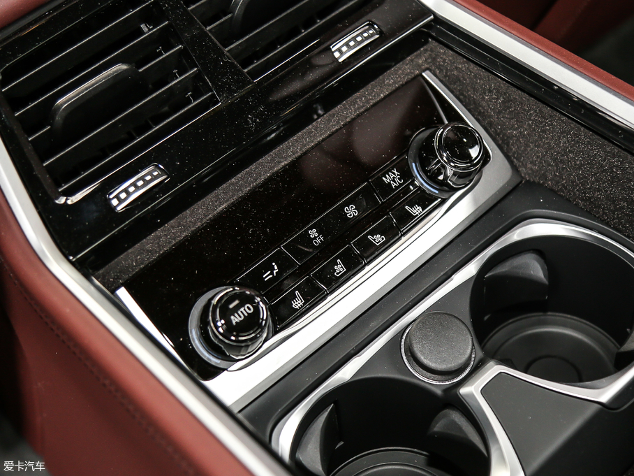 2019R7ϵ M760Li xDrive V12 Ab