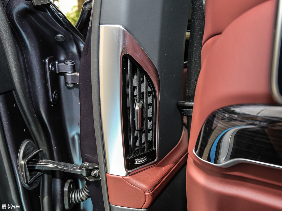 2019R7ϵ M760Li xDrive V12 Ab