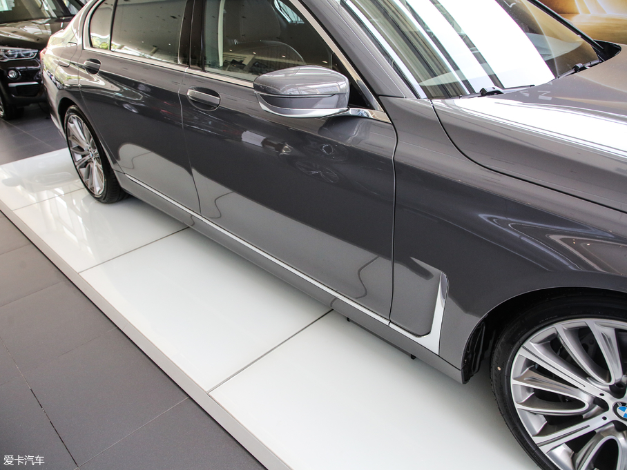 2019R7ϵ 740Li I Ab