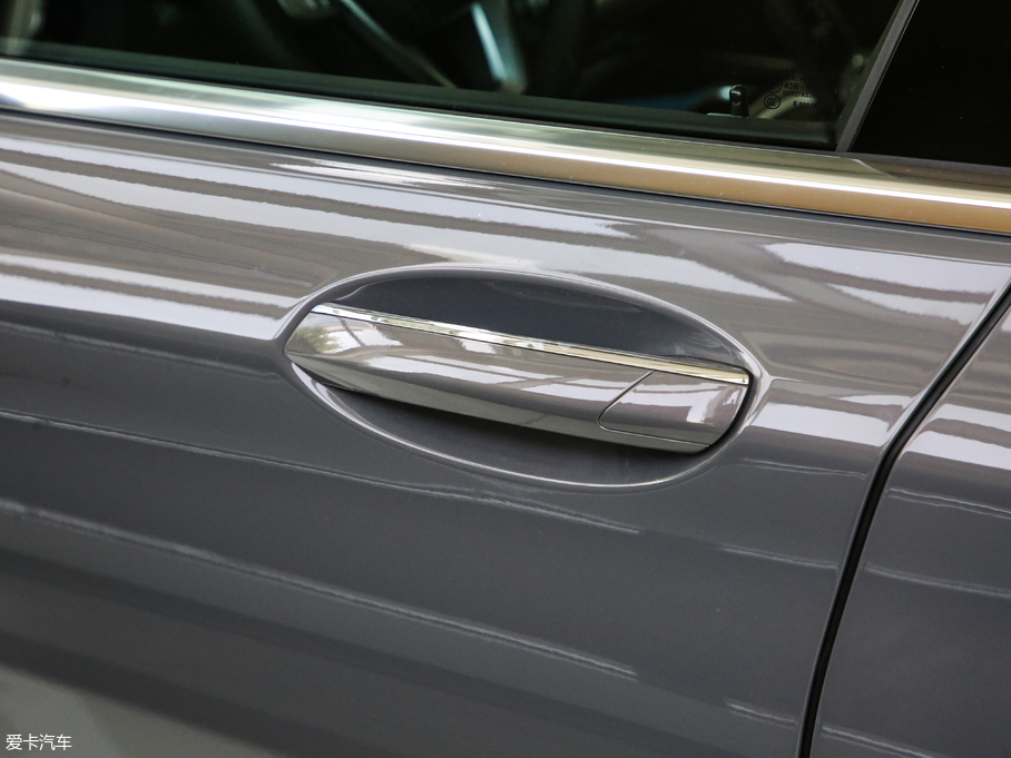 2019��R7ϵ 740Li �I���� ���A���b