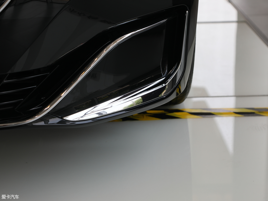 2019��R7ϵ 730Li ���A���b