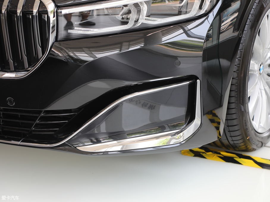 2019��R7ϵ 730Li ���A���b