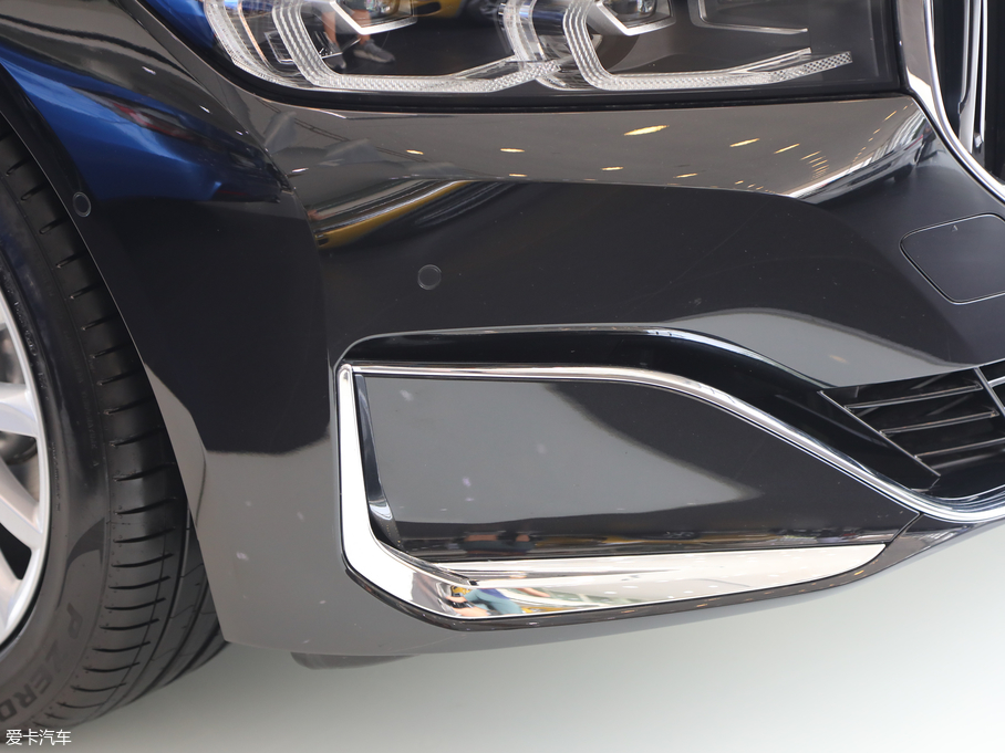 2019��R7ϵ 730Li ���A���b