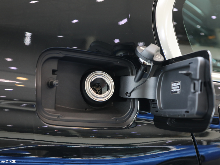 2019��R7ϵ 730Li ���A���b