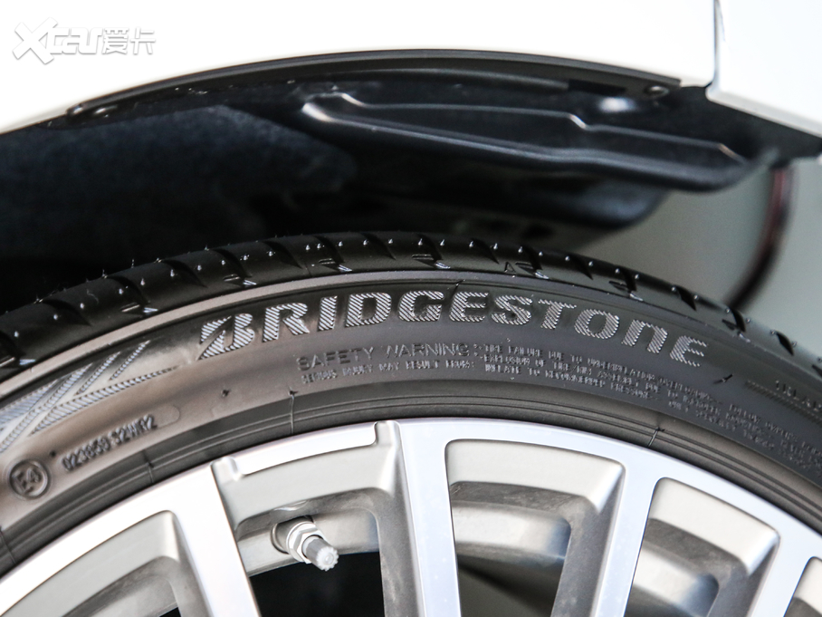 2019R7ϵ 740Li  Ab