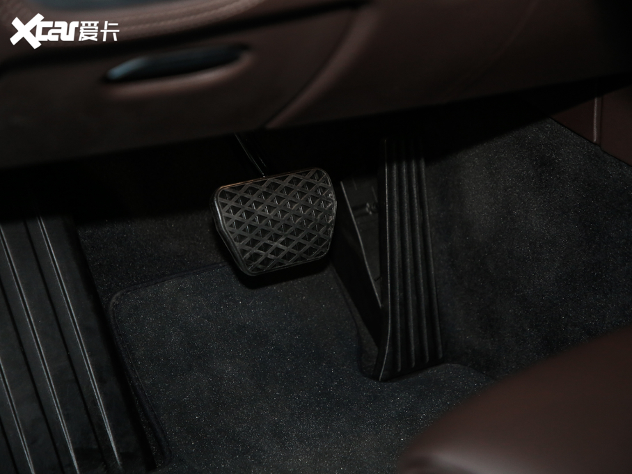 2019R7ϵ 740Li  Ab