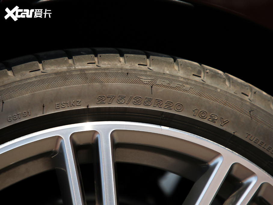 2019��R7ϵ 740Li xDrive ������ ���A���b