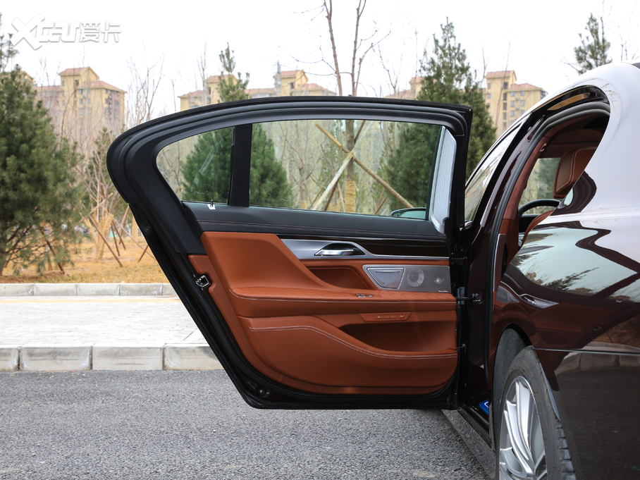 2019R7ϵ 740Li xDrive  Ab