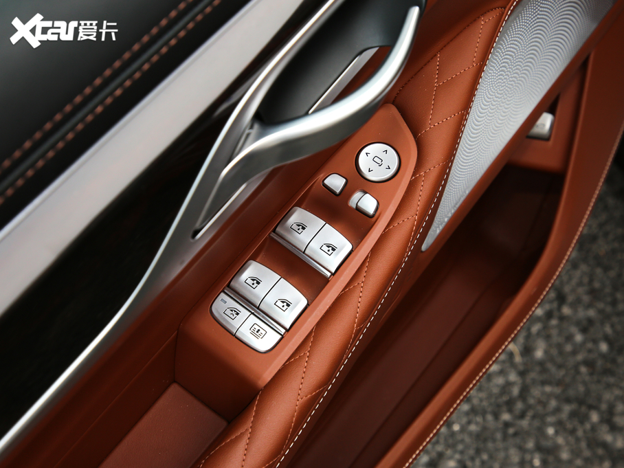 2019��R7ϵ 740Li xDrive ������ ���A���b