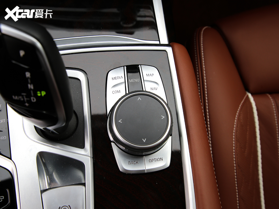 2019��R7ϵ 740Li xDrive ������ ���A���b