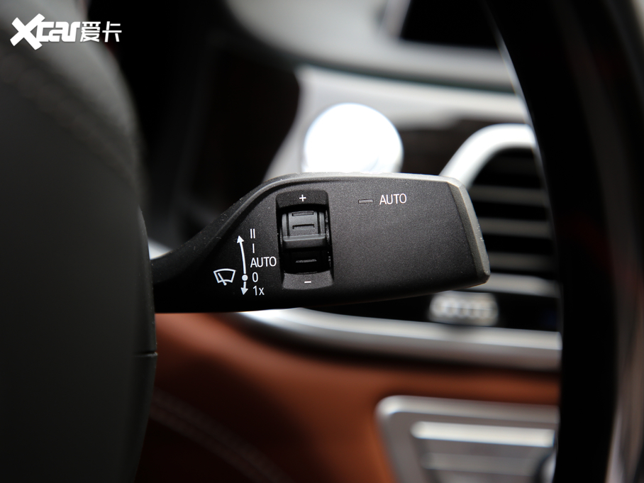 2019��R7ϵ 740Li xDrive ������ ���A���b