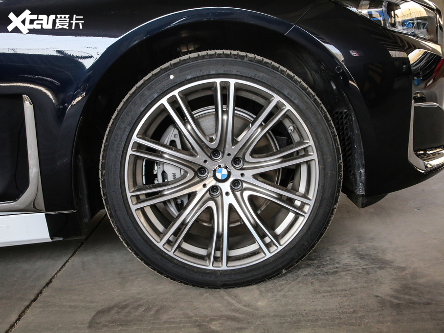 2019R7ϵ Ŀ 740Li xDrive  Ab