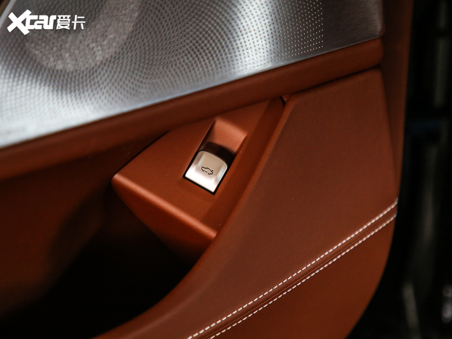 2019R7ϵ Ŀ 740Li xDrive  Ab