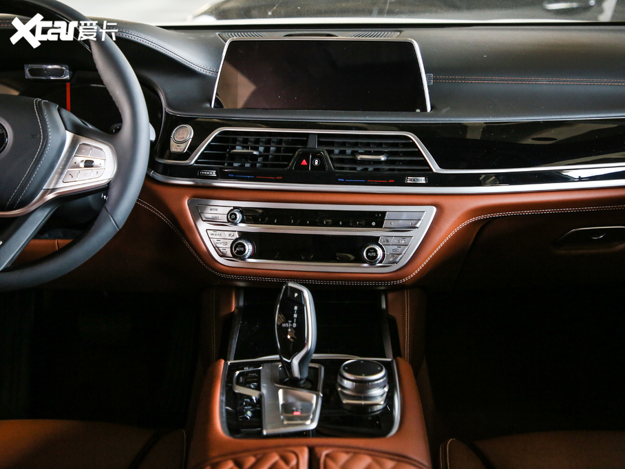 2019R7ϵ Ŀ 740Li xDrive  Ab