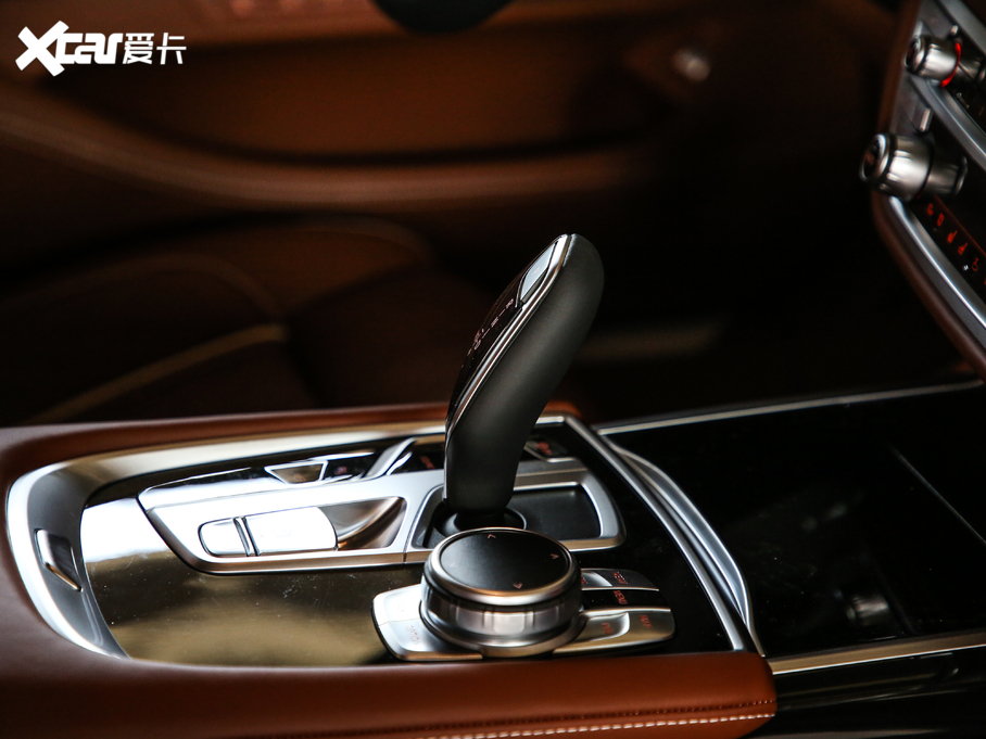 2019R7ϵ Ŀ 740Li xDrive  Ab