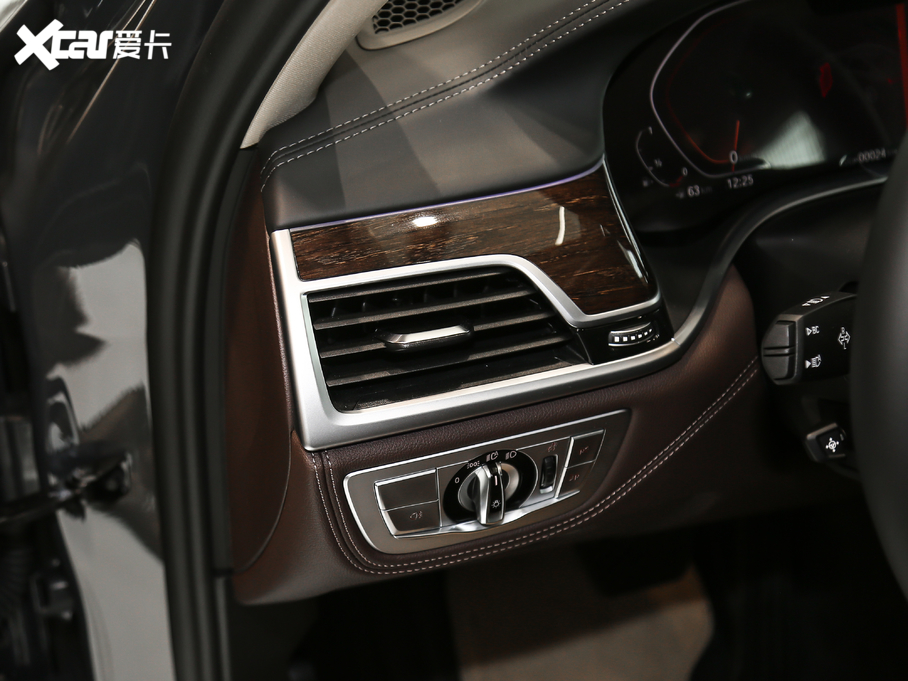 2019R7ϵ Ŀ 740Li  Ab