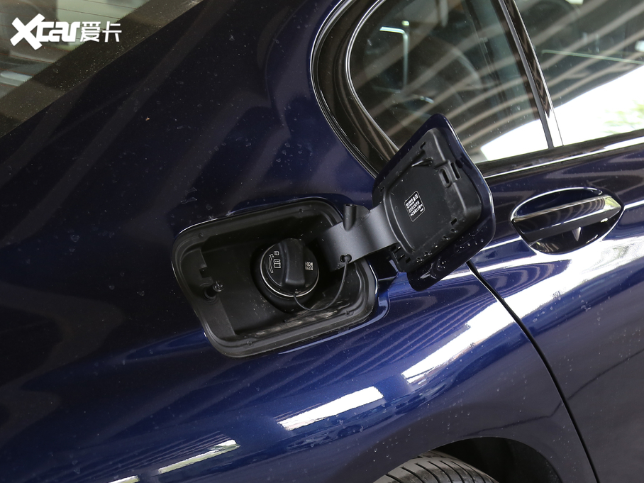 2019��R7ϵ �Ŀ� 740Li ������ M�\�����b