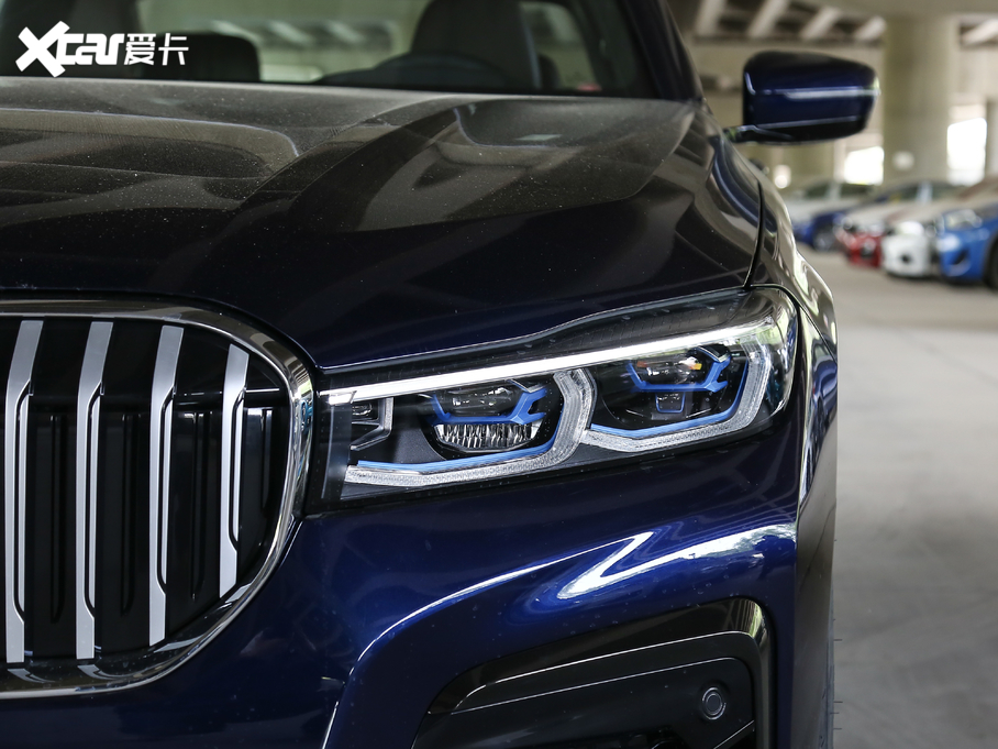 2019��R7ϵ �Ŀ� 740Li ������ M�\�����b