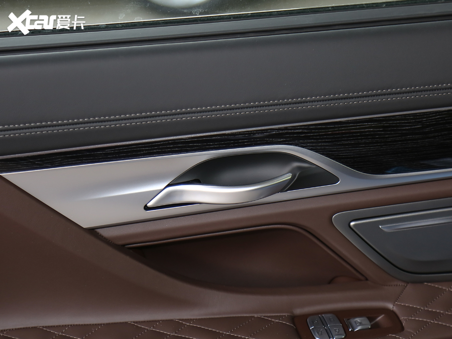 2019R7ϵ Ŀ 740Li  M\b