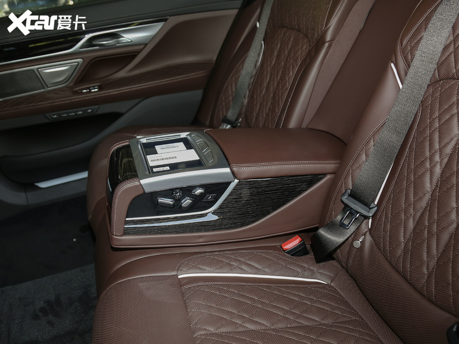 2019R7ϵ Ŀ 740Li  M\b