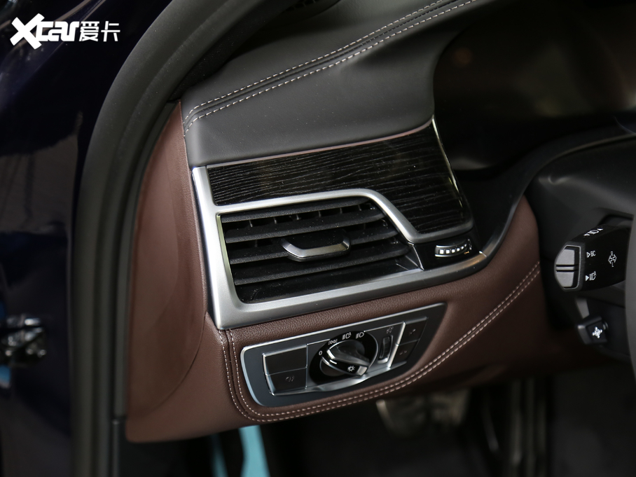 2019R7ϵ Ŀ 740Li  M\(yn)(dng)b