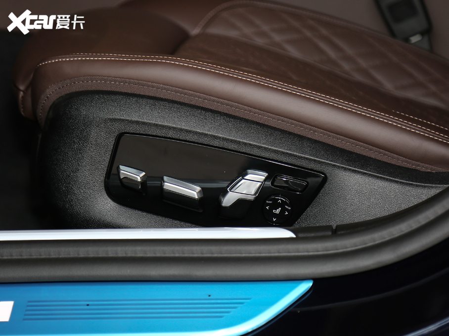 2019R7ϵ Ŀ 740Li  M\b