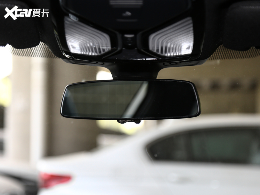 2019R7ϵ Ŀ 740Li  M\b